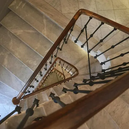 Rue De La Liberte Apartment *
