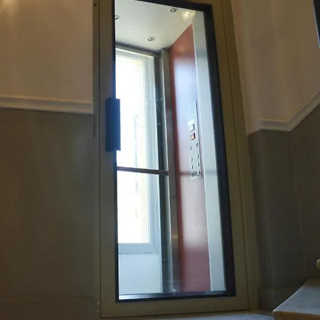 Rue De La Liberte Apartment Nizza