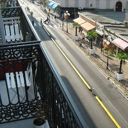 Rue De La Liberte Nizza